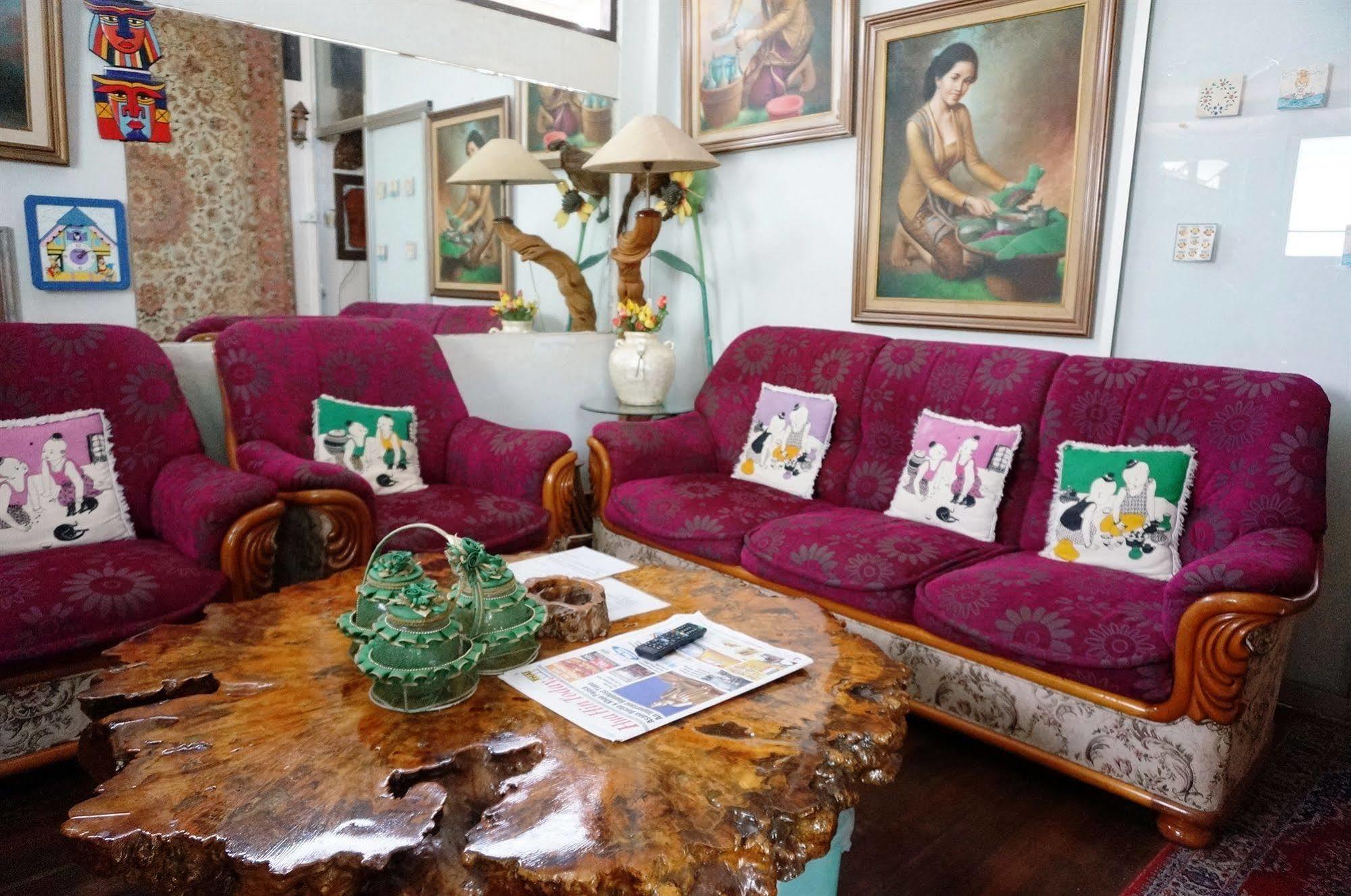 King'S Home Hua Hin Homestay Екстер'єр фото