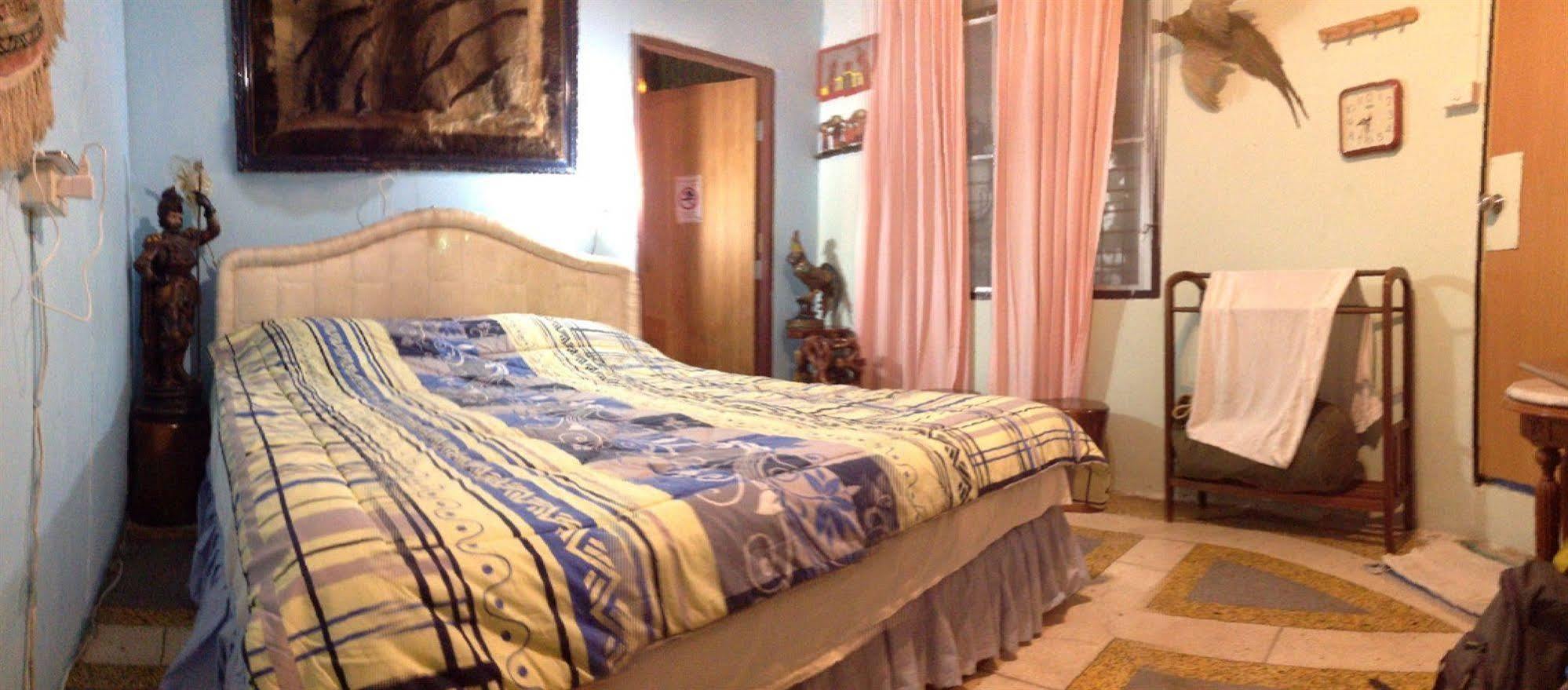 King'S Home Hua Hin Homestay Екстер'єр фото